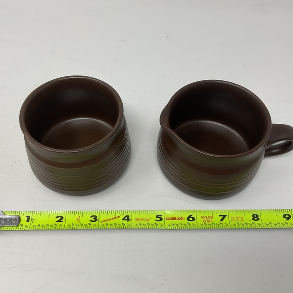 Denby Mayflower (retired) Stoneware Cream & Sugar Set - Picture 6 of 7